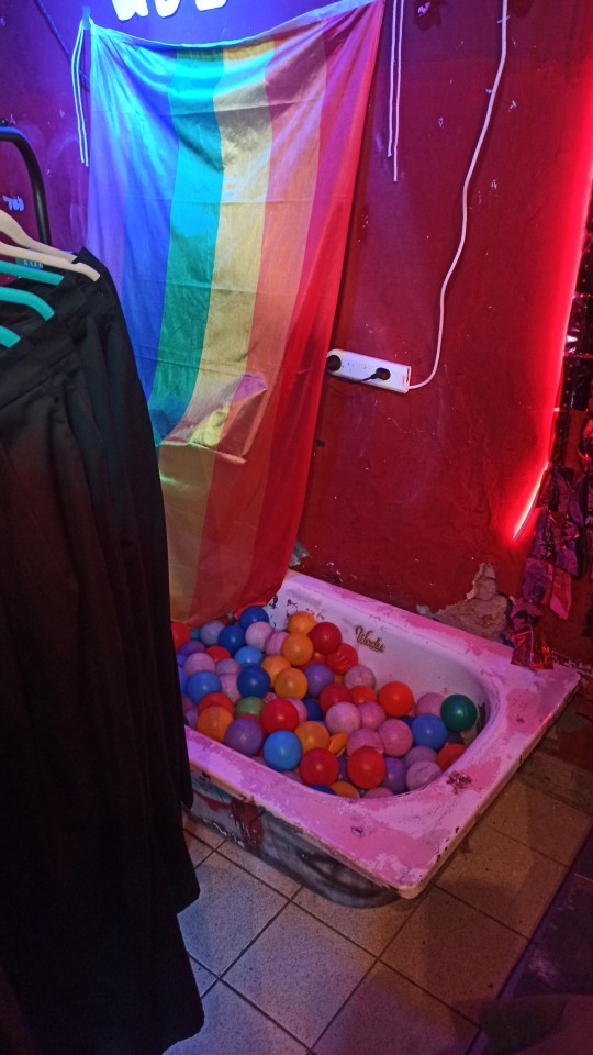 Visited A Russian-speaking Lgbt Immigrants Fair (god What A Mouthful) 