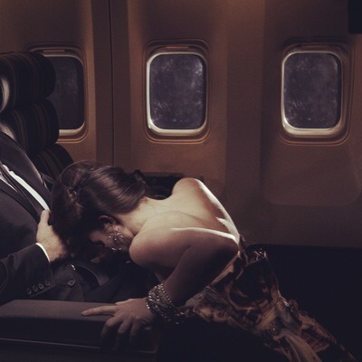 its-a-redhead-thing:  cravingmymaster:  Master taking my mind off flying  Mmmm…just