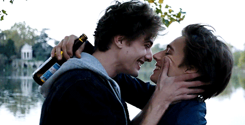 Eliott + Holding Lucas Face While Kissing Him