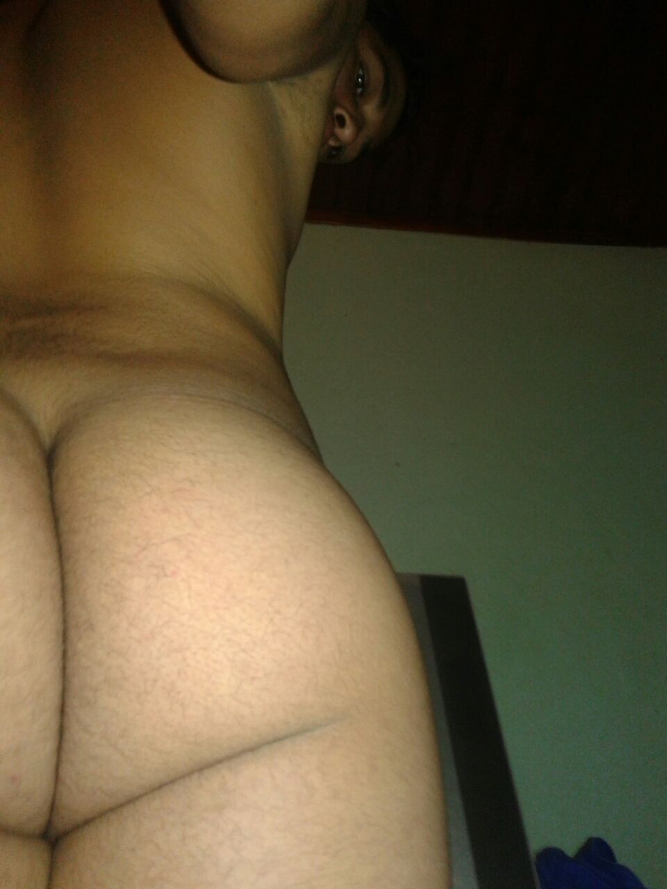 yonymar:  Pibe argentino como me gustan uncut y nalgones