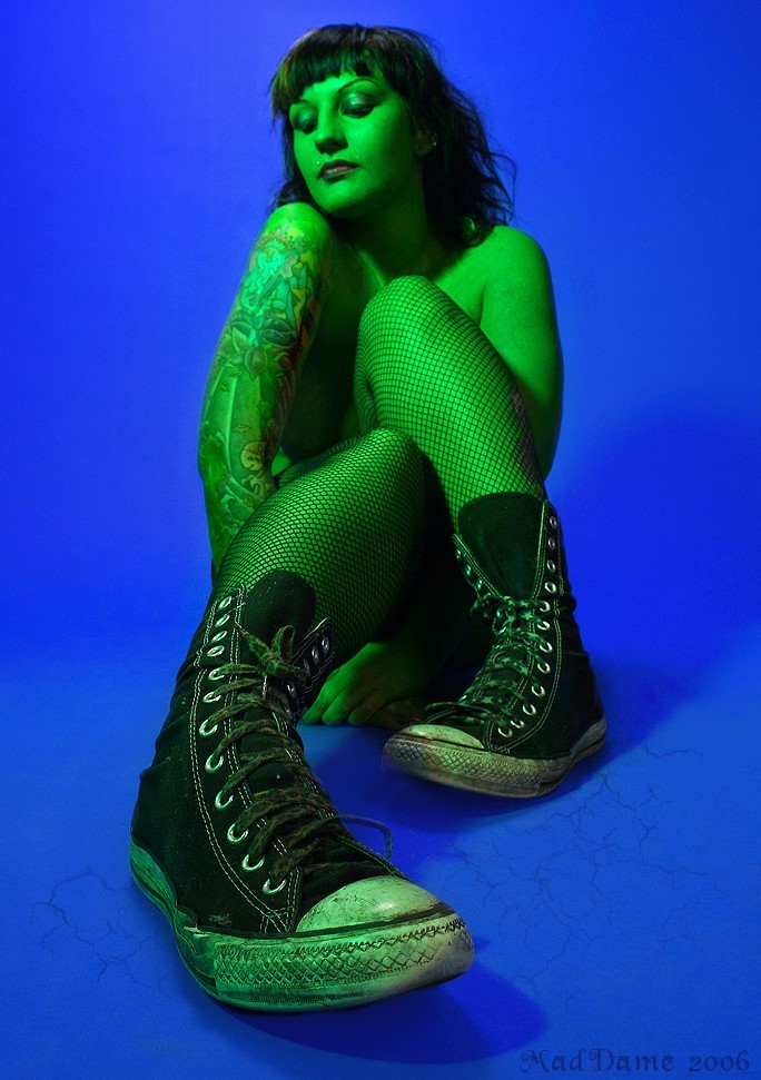 siyahalbatros:    Zombie Pin up