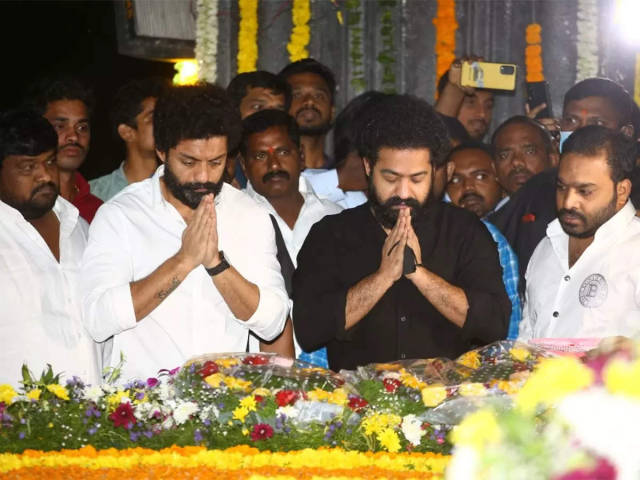 Jr NTR pays homage to his grandfather https://ift.tt/IcoGS9U #Entertainment News#Celebrity News #Latest Movie News  #Breaking News | Entertainment - Times of Ind