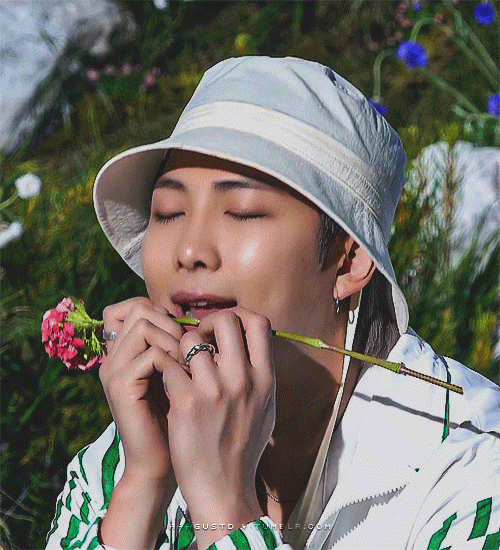 Flower Boys Cr. Namuspromised