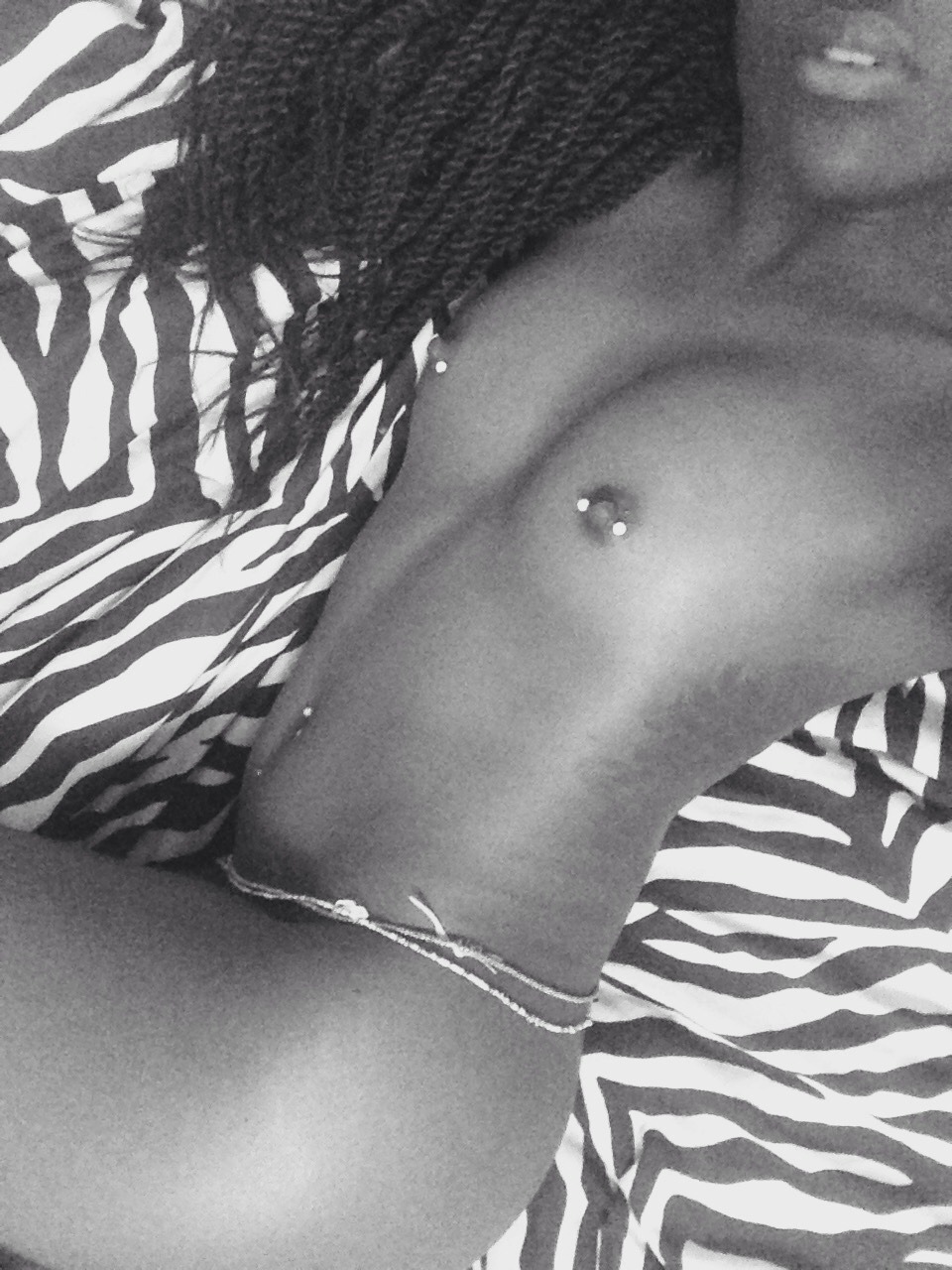 excusemeforbeingunique:Mornings. African Queen in training. Definitely loving my