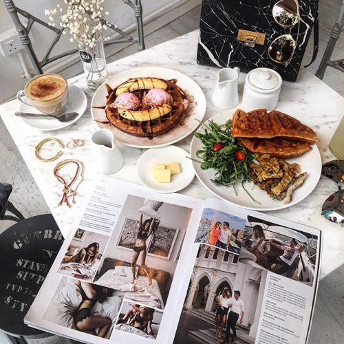 flauhly: vihgor: xo F L A U H L Y 