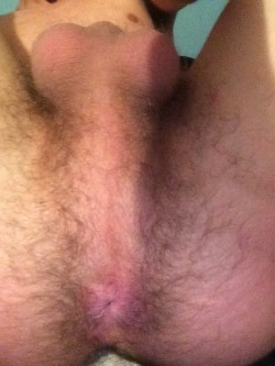 fill-me-up-blr:  My hole needs attention.