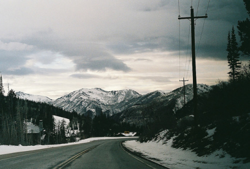 lost-adventures:  untitled by sierrajune on Flickr. 