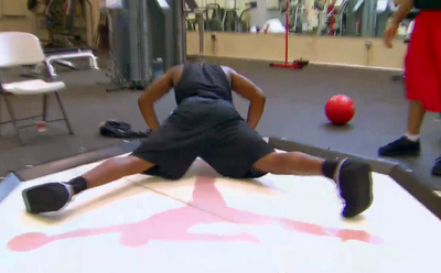 lamarworld:  NBA player Dwayne Wade has a phat juicy ass 