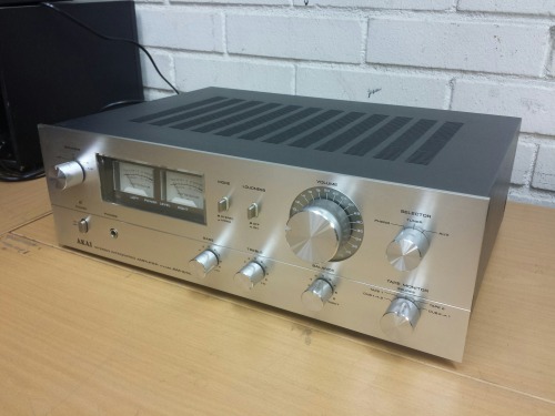 Akai AM-2450 Stereo Integrated Amplifier, 1977