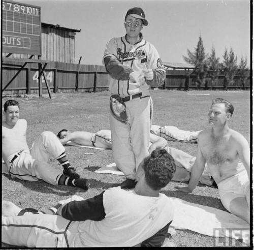 Boston Braves in Florida(Gjon Mili. 1949)