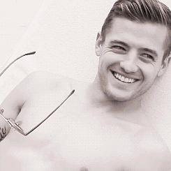 jamandstuff: Robbie Rogers: Behind-the-scenes on his Attitude cover shoot (x) 