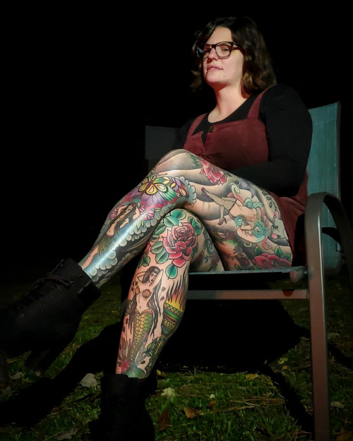 Leg TattoosCarrie Capri - Tattooed Legs 