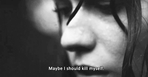 morphine-and-cigarettes:  Sad black and white blog, I follow back similar