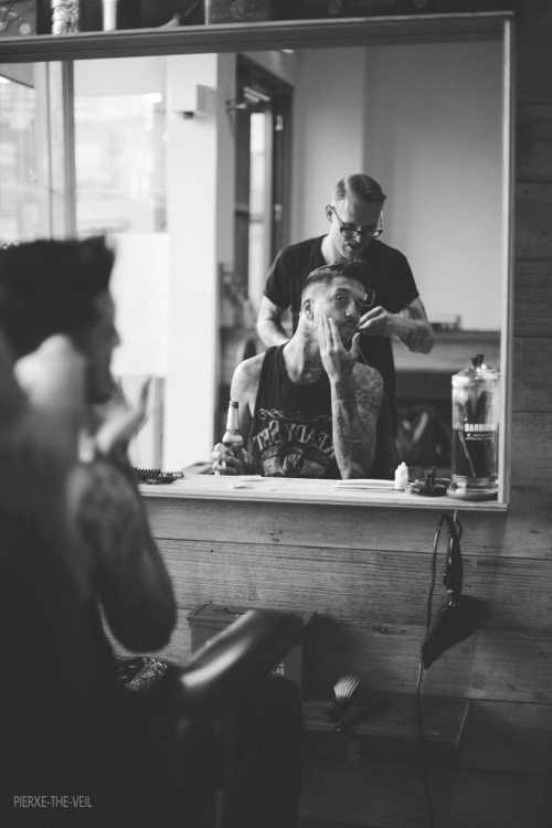 pierxe-the-veil: Austin Carlile, Of Mice & Men
