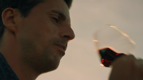adow-trash: pleasereadmeok: I want to thank the director of ‘The Wine Show’ for knowing 