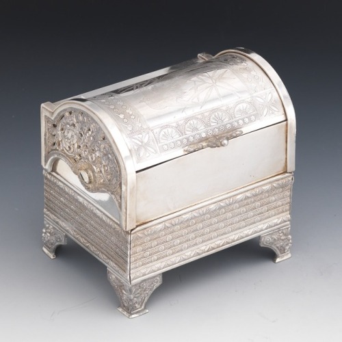 American Aesthetic Movement Silver Plated Mechanical Two Compartment Jewelry Casket Marked with Meri