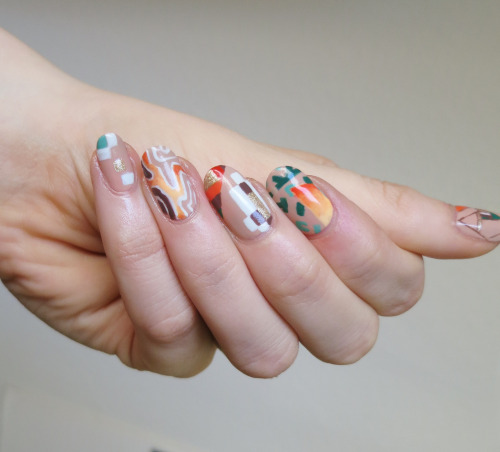 ladycrappo: Some mix-and-match nails loosely inspired by @spifster, with a 70s palette.  