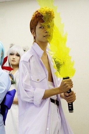 cosplayandanimes:  Kazuma Kuwabara - Yu Yu Hakusho source 