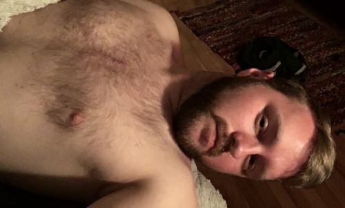 foxxadams:  The one snap I didn’t send.  Snapchat: foxxadams 