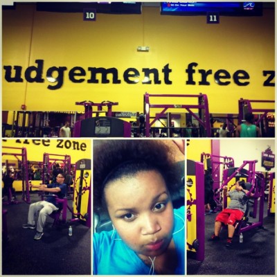 workout plan @mr_mygfrancisco & @kayciamour #nojudgementzone #imonit #lovemyfam #getfitnobullish (at Planet Fitness)