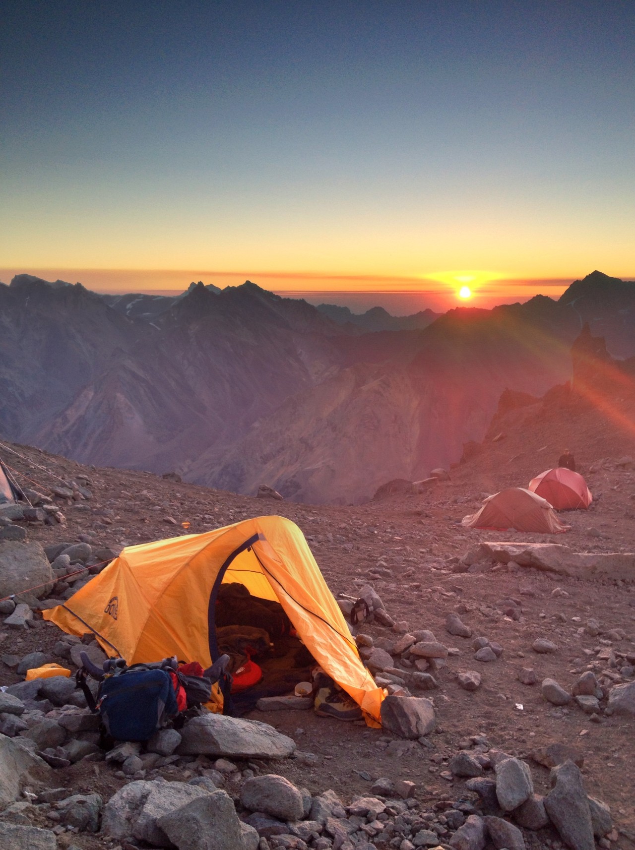 mojagear:A Glimpse from the Tallest Mountain in the Americas.