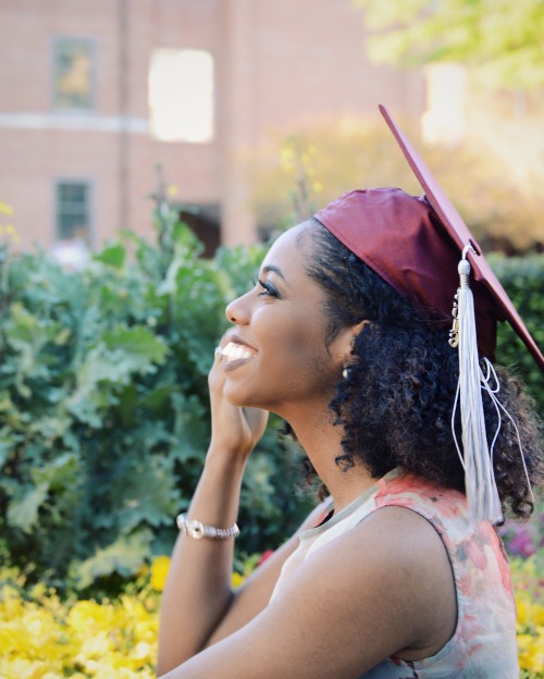 ing00dspirits:100% intelligent black child #HBCUGrad16