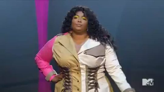 shutyourmoustache:Lizzo shut the VMAs down. The resta y’all can go home now. 👋🏽