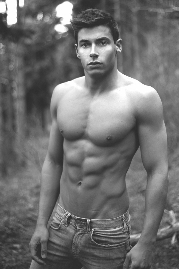 gaymadridboy:  Andrea Denver