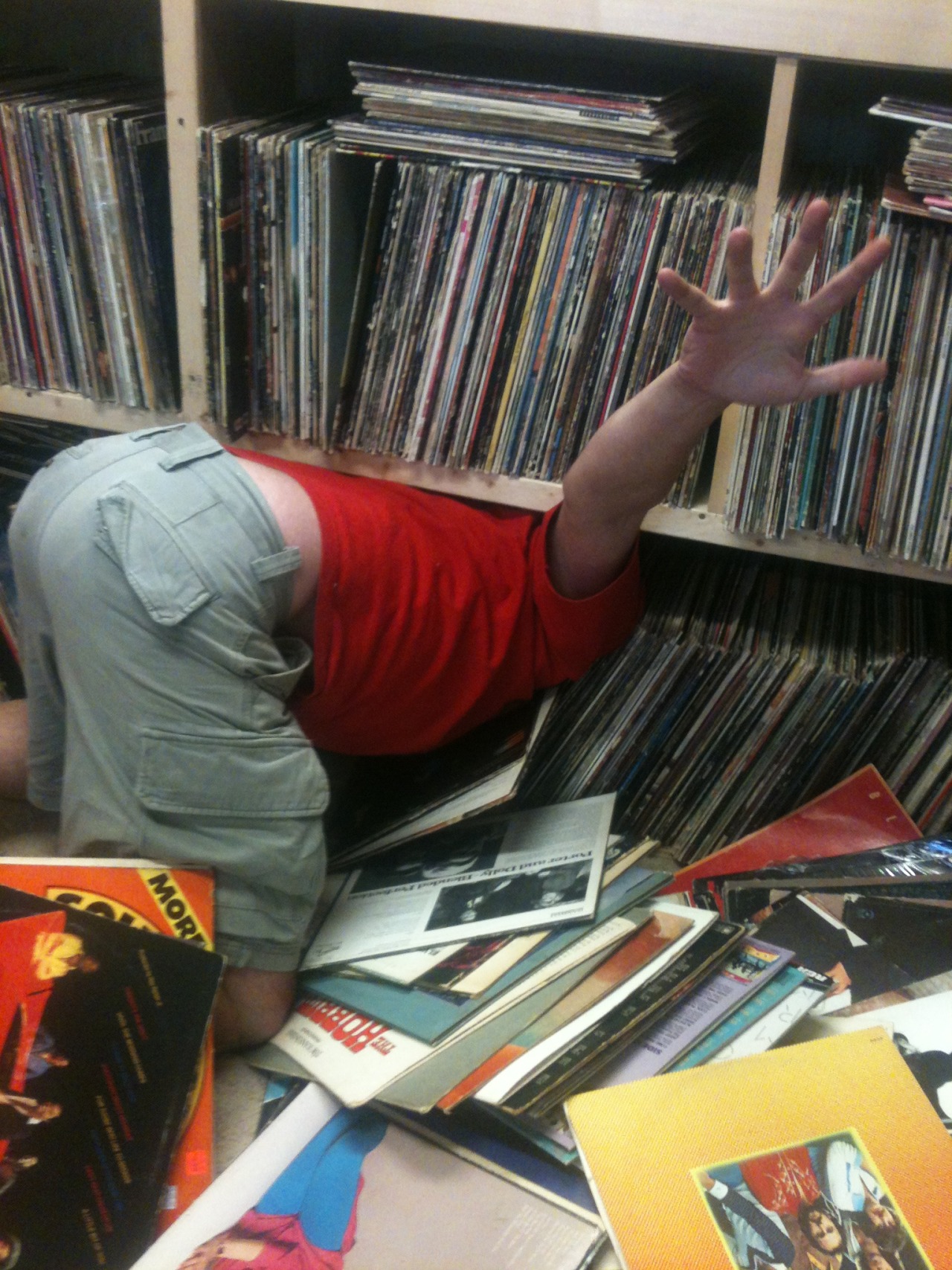 jtbgroovy72:  I DIG FOR YOU ALL    !!!!!!!    https://www.facebook.com/pages/JTBs-Groovy-Record-Room/218249154912266?ref=hl