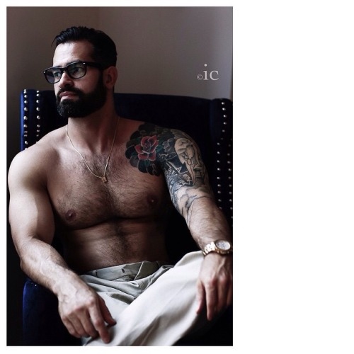 beardburnme:  isaurocairo2
