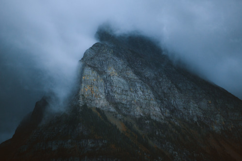 forrestmankins:Winter arriving at Mount Oberlin last night