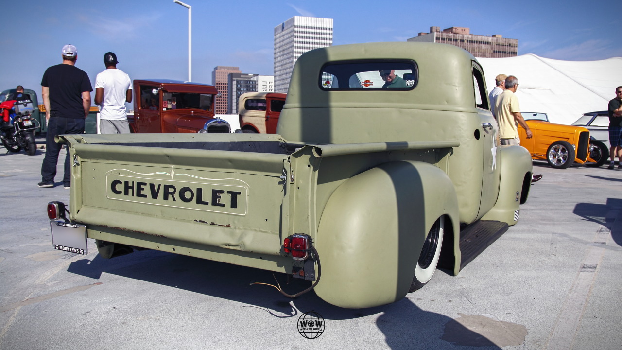 dodge39:  world-on-wheels:  as American as apple pie… Breakfast Club LA Petersen