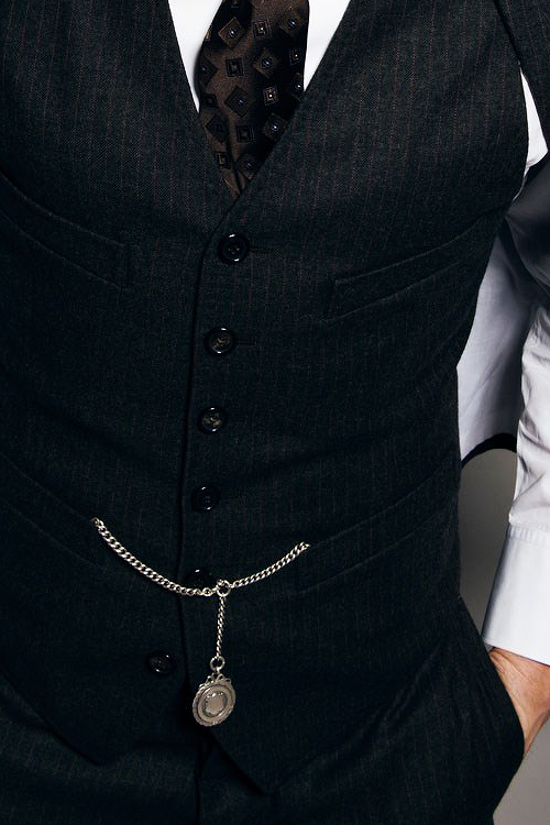 tomfighter:  PHOTOGRAPHY BY DYLAN DON [CLOSE-UP/BRITISH GQ NOVEMBER ISSUE 2013] 