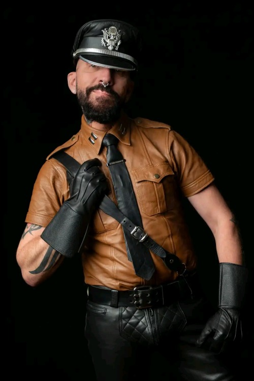 automaticsuitblaze - Santos leather