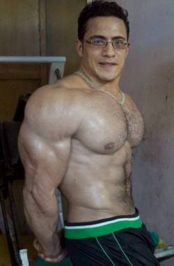 Muscular, mounds of pecs - and just dam sexy
