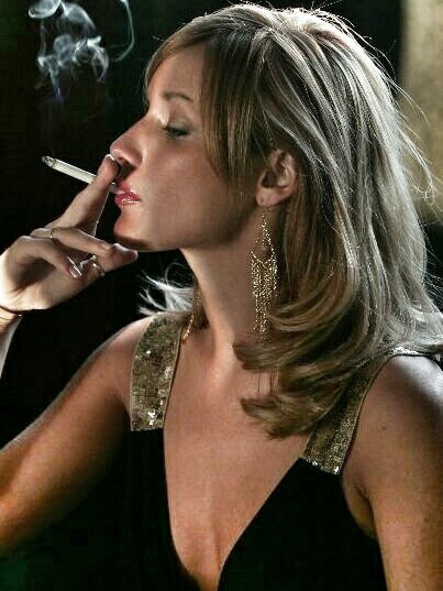al8675309:Smoking elegance Hot