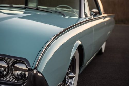 packardbaker: 1961 Ford Thunderbird. I don’t usually post cars from the big three, but this on