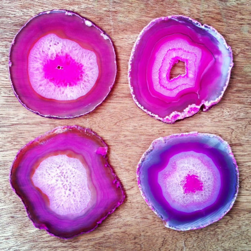 etsyfindoftheday:etsy find of the day 1 | 9.4.13pink agate/geode coasters by oceansomindcoasters … i