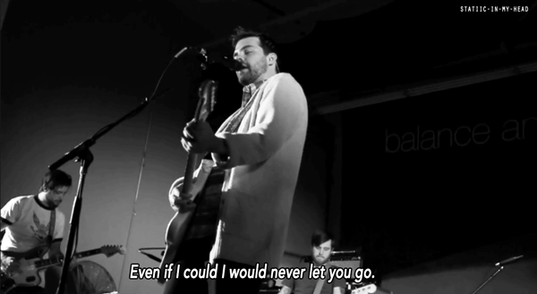 statiic-in-my-head:  Tiny Raindrop // Balance and Composure