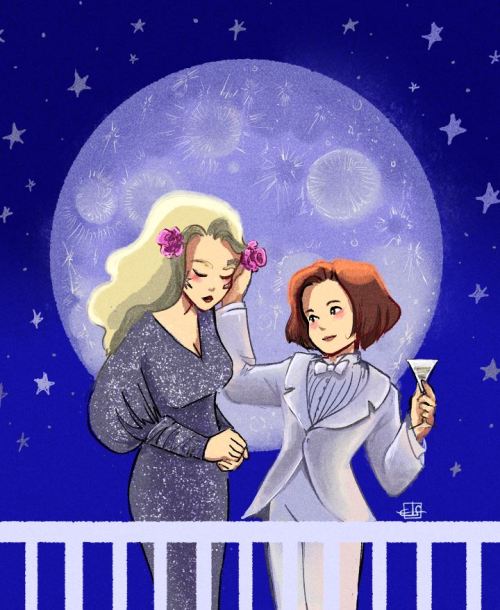 marauders-in-pajamas: three days late, but here is the OTP challenge pic! Week 4, Janeway/Seven, fro