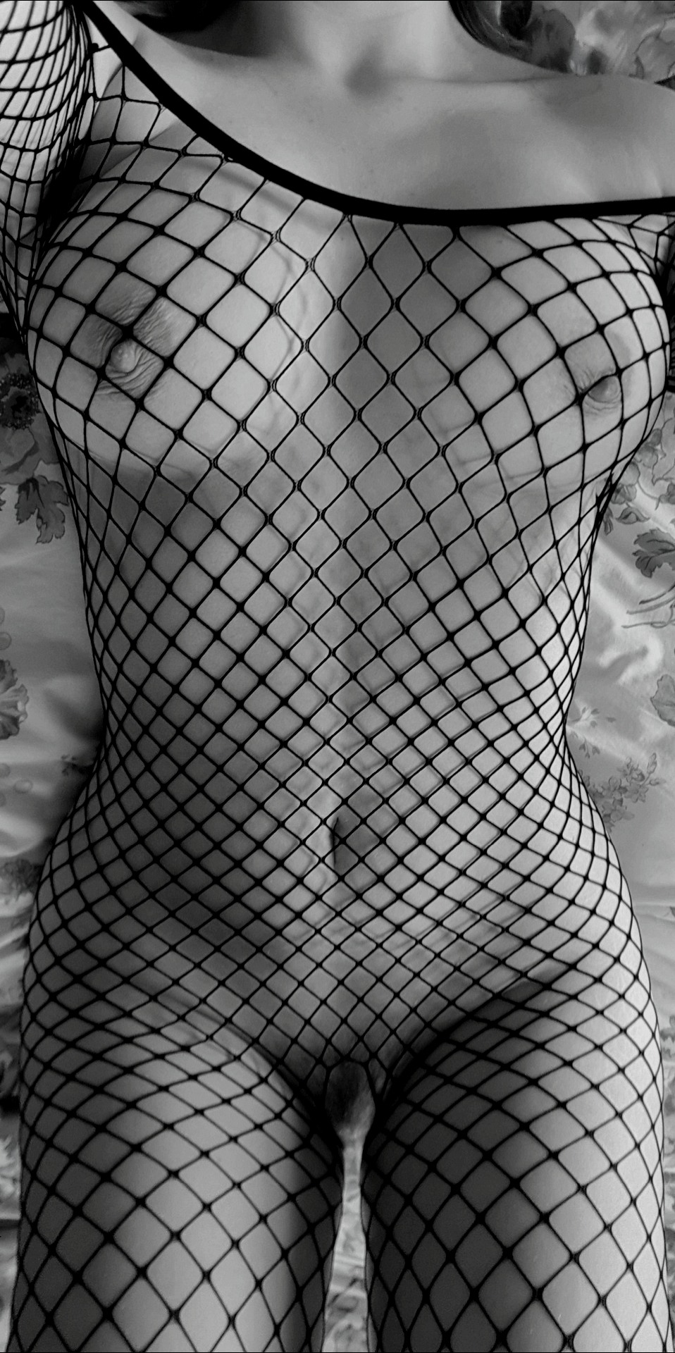 orchid002: clairviewlad:   carpenterjosh:   Sublimely Exquisite 👅   🌟🌟🌟🌟🌟