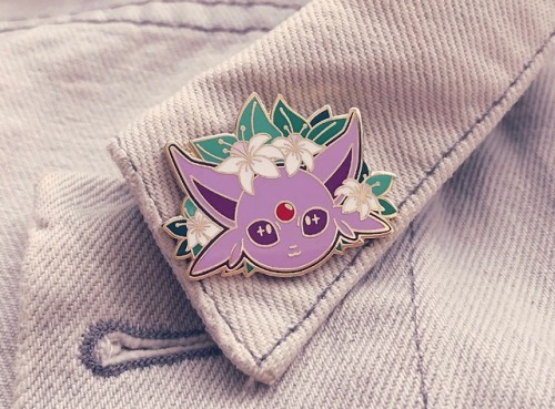 sosuperawesome:Eeveelutions PinsLily Xia Designs on EtsySee our #Etsy or #Enamel Pins tags