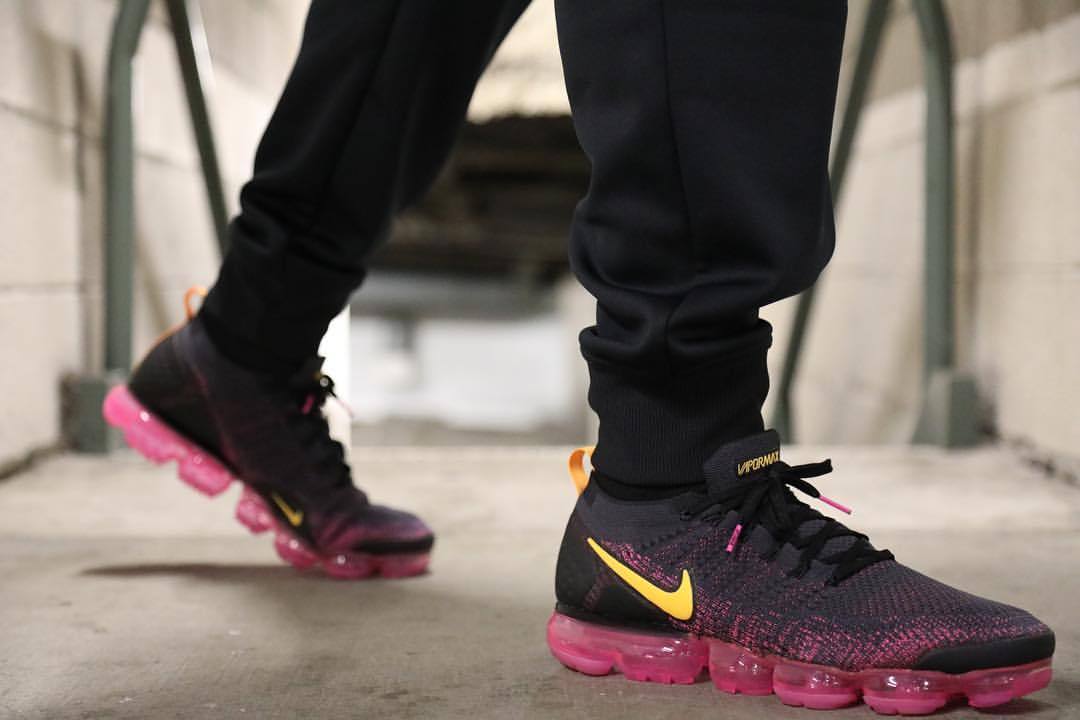 nike air vapormax pink blast