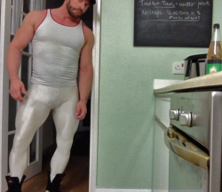 daviddavidxxl:  White spandex leggings and