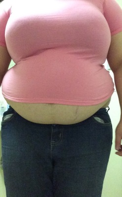 greedyofficefatty:Someone challenged me to humiliate myself…so I wore this in my kitchen…my friend told I looked like an overweight pregnant woman and she wasn’t going out with me unless I changed…