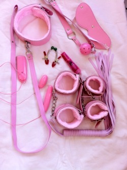 Everything Should Come In Pink :D