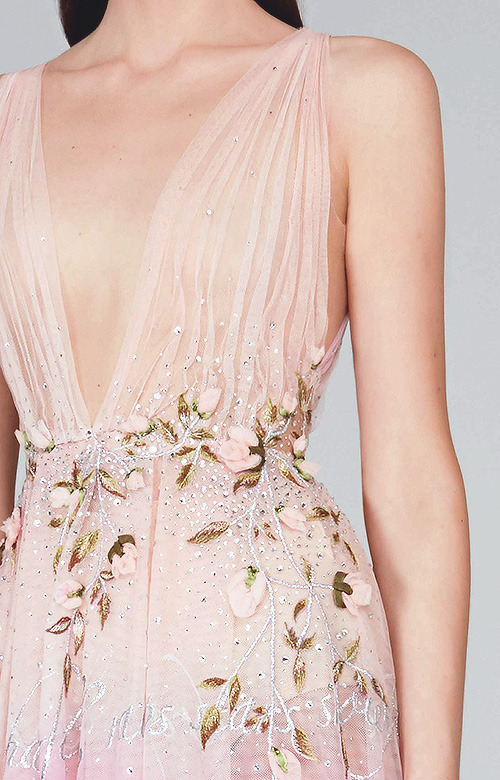 evermore-fashion:  Hamda Al Fahim Fall 2018 Haute Couture Collection