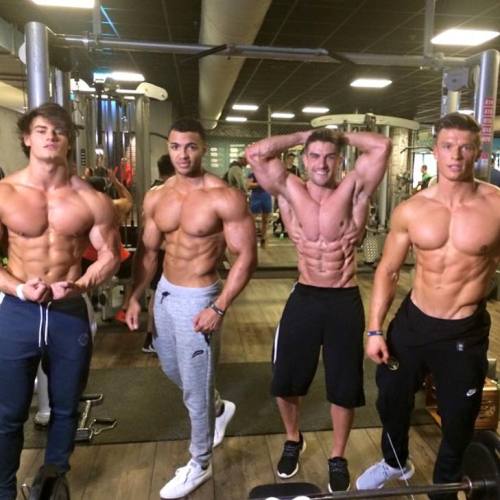 fit4split:  Jeff Seid, Ryan Terry, Justin St Paul Fitness and Felix Valentino are shredded as hell :)