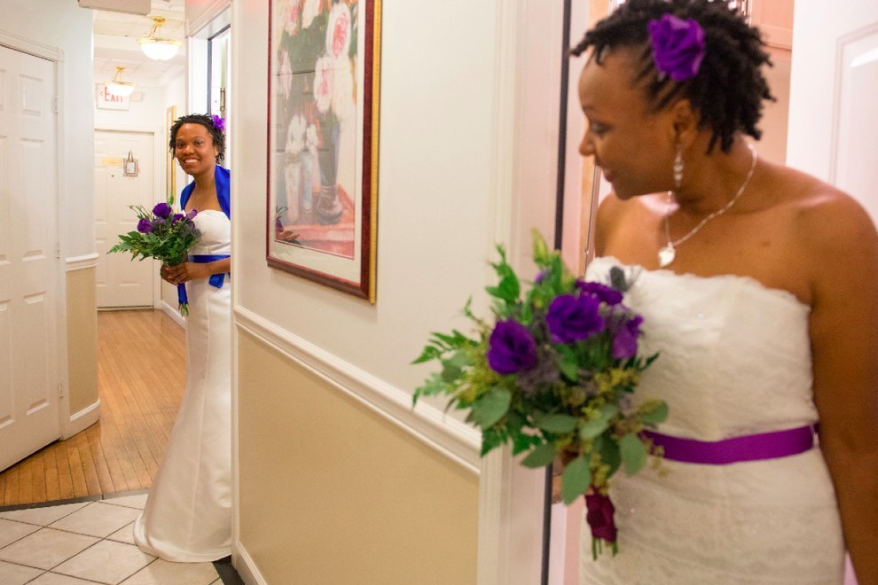 buzzfeed:  This photo series of brides seeing their brides for the first time might