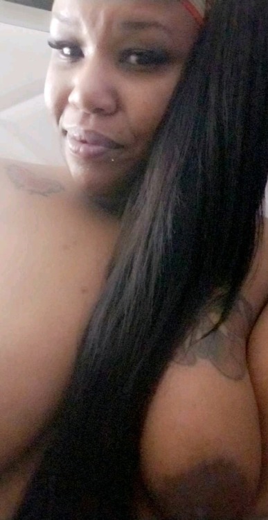 #Me#NastySlutBitch#IUsuallyDontPostMyFace#ButFuckIt#BigFineHoe#BigBodyBombFace#KaliHoe#PhatLipsNeeda